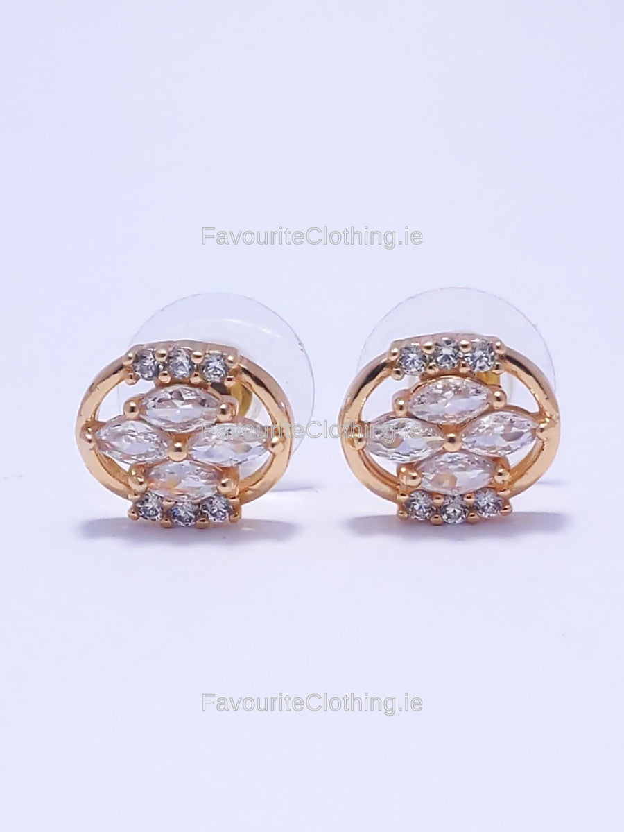 Gold Diamond Detail Stud Circle Earrings